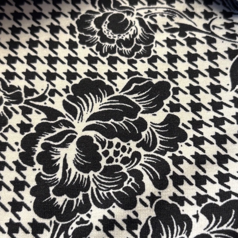 LuLaRoe Womens Dress Size 2XL Carly Black Houndstooth Roses Floral 2X XXL NWT - Picture 6 of 6
